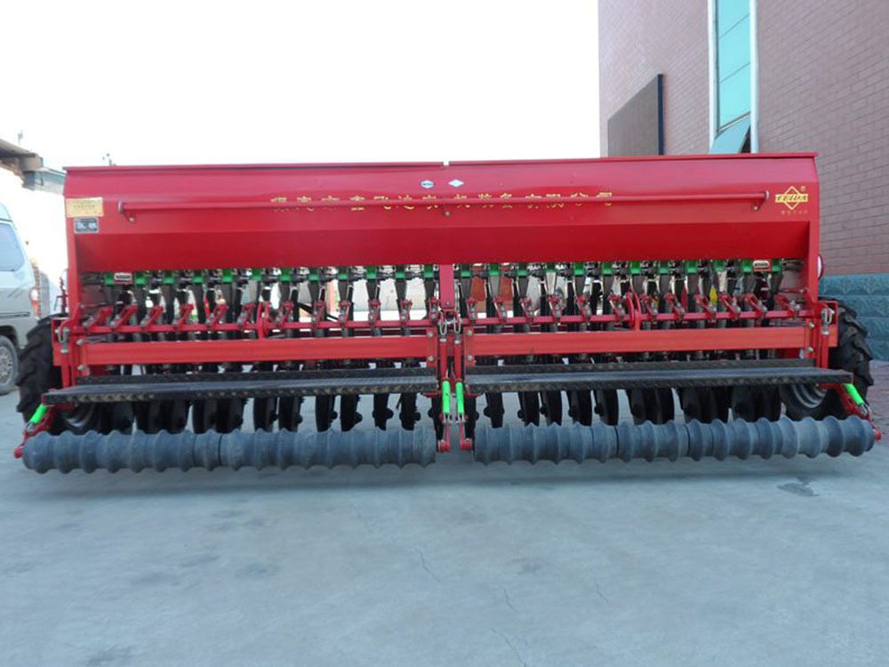 2BMF-24 小麥施肥播種機